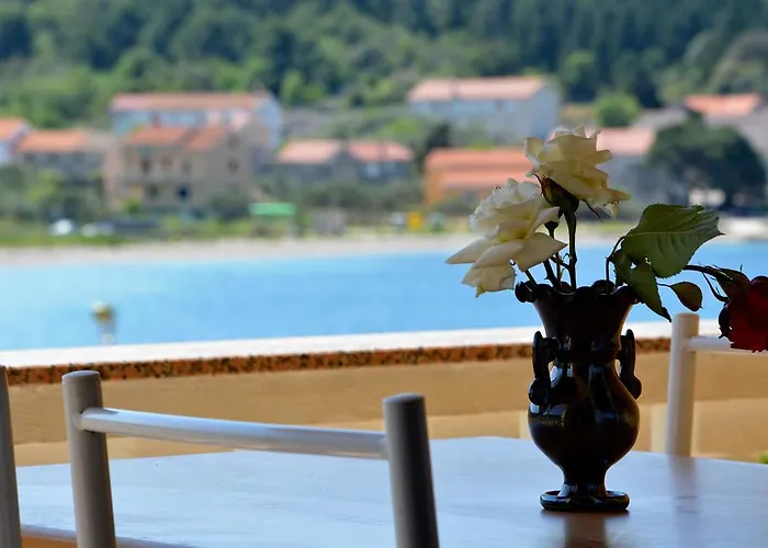 Buturi Διαμέρισμα