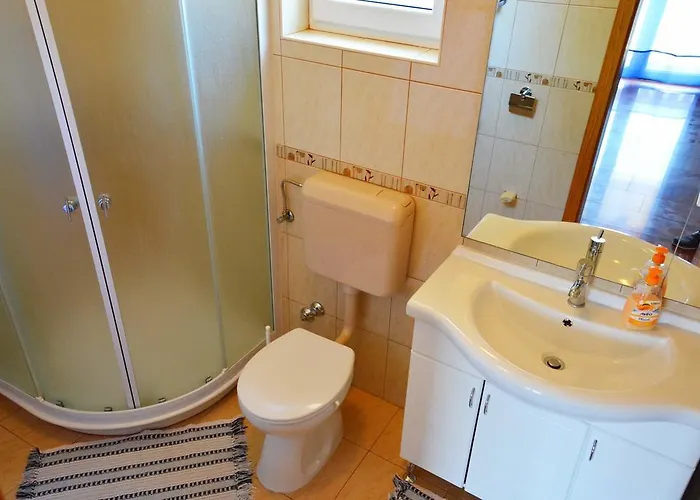 Buturi Διαμέρισμα *