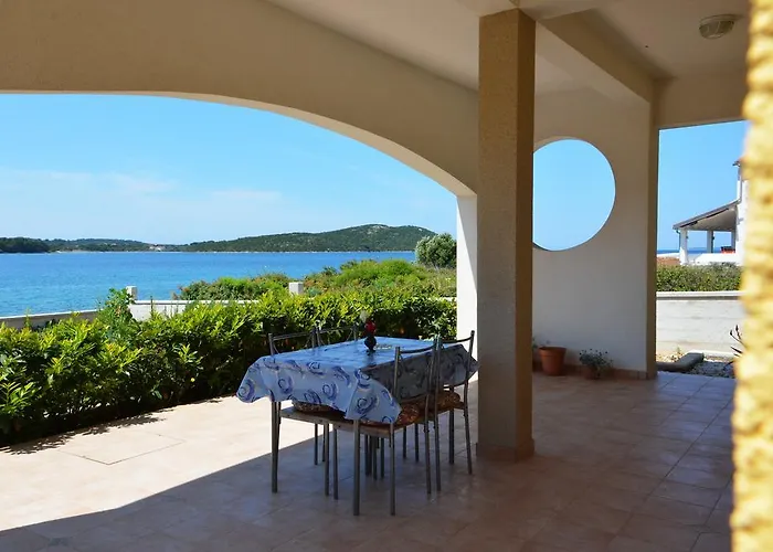 Buturi Διαμέρισμα Soline (Dalmatia)