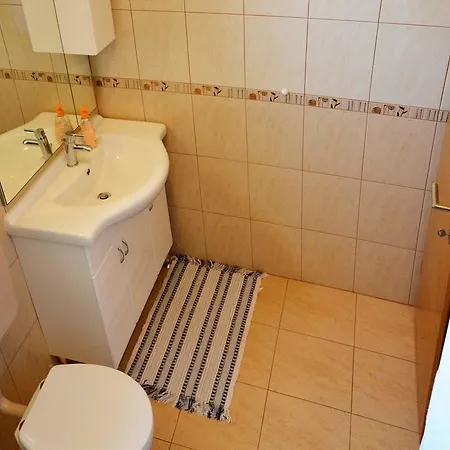 Appartement Buturi *
