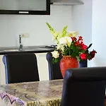 Appartement Buturi *