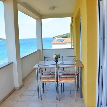 Buturi Apartment Soline (Dalmatia)