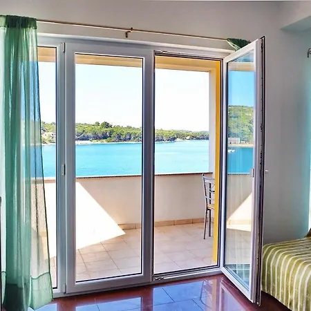 Appartement Buturi *