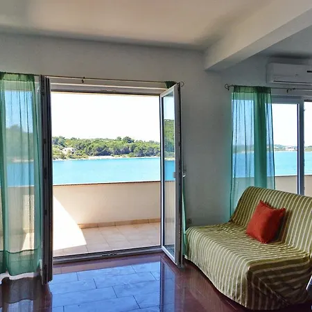 Appartement Buturi