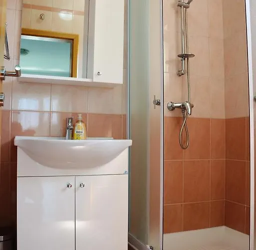 Buturi Apartamento Soline (Dalmatia)